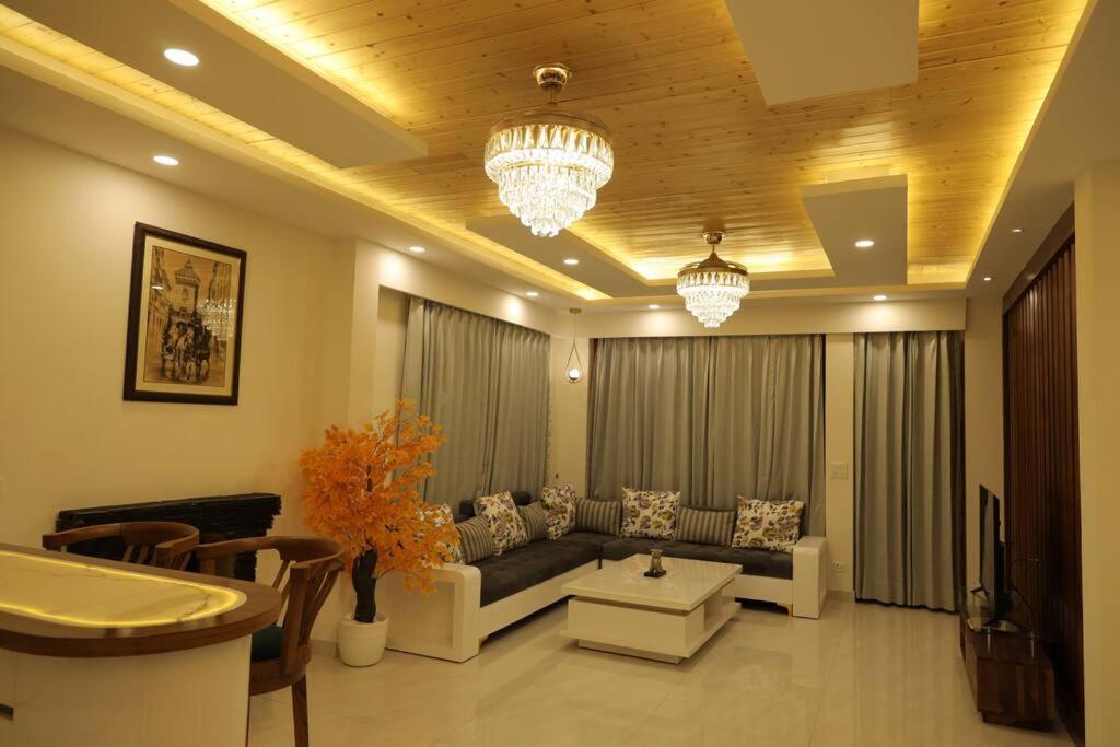 The Cerro Rico - 3 Bhk Modern Villa 卡绍利 外观 照片