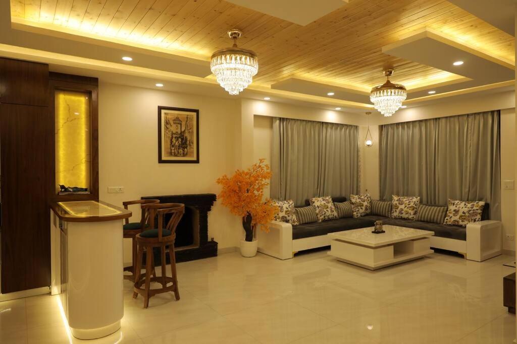 The Cerro Rico - 3 Bhk Modern Villa 卡绍利 外观 照片